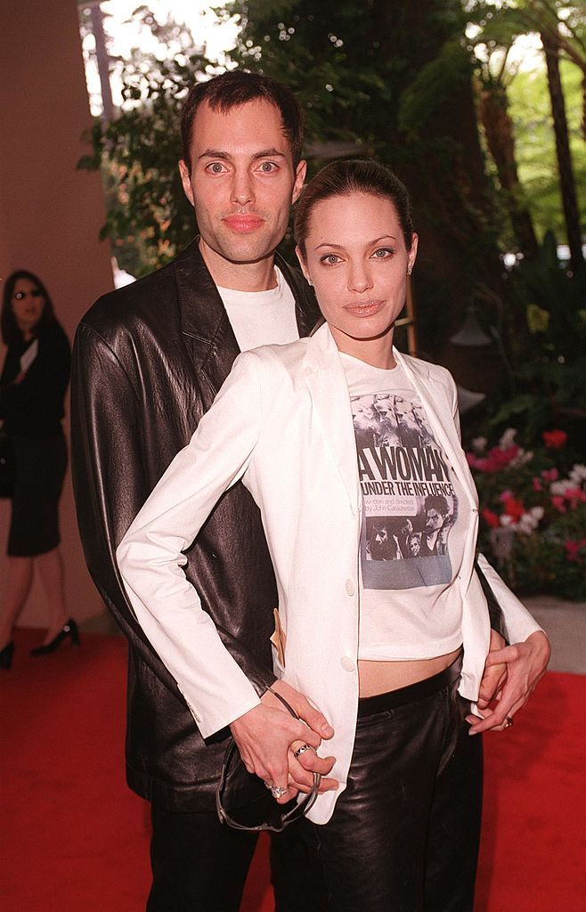 Дива стиля: как поменялся стиль Анджелины Джоли за последних 19 лет