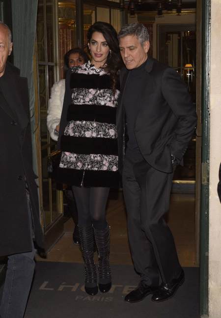 Амаль и Джордж Клуни, покидают отель в Париже, февраль 2017 