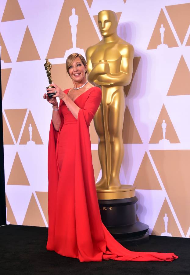Пудра, блестки и гренадин: 17 звезд, которые попали в тренд на Oscar-2018