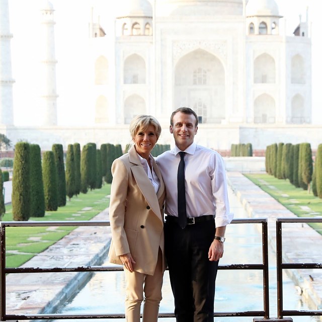 Сама элегантность — лучший образ Первой леди Франции в турне по Индии