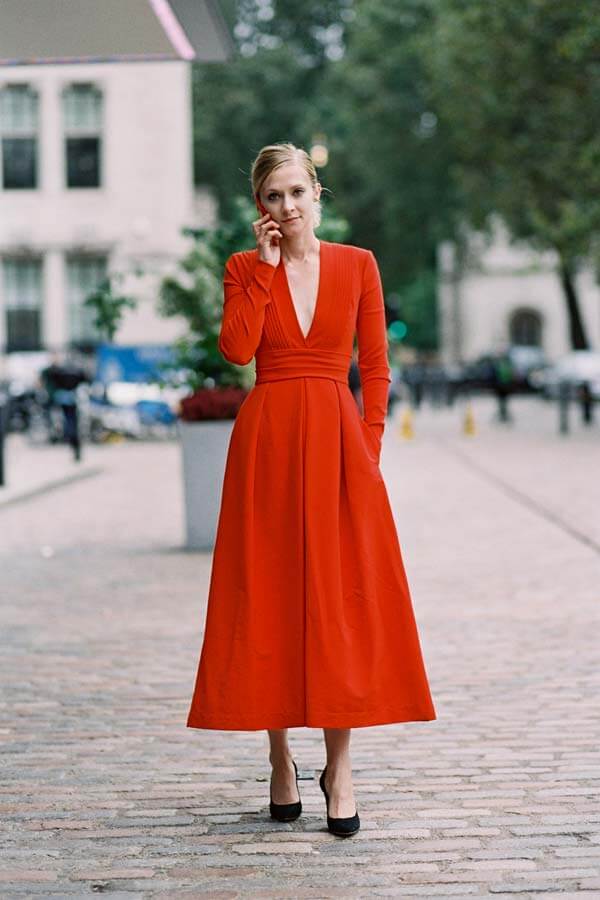 С какой обувью носить красное платье — 5 стильных вариантов на лето