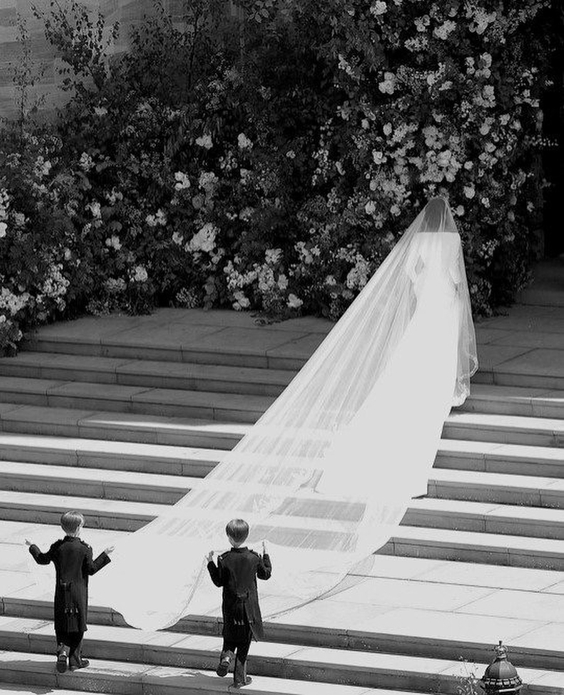 Оно великолепно! Вот почему свадебное платье Меган Маркл будут обсуждать еще пол века