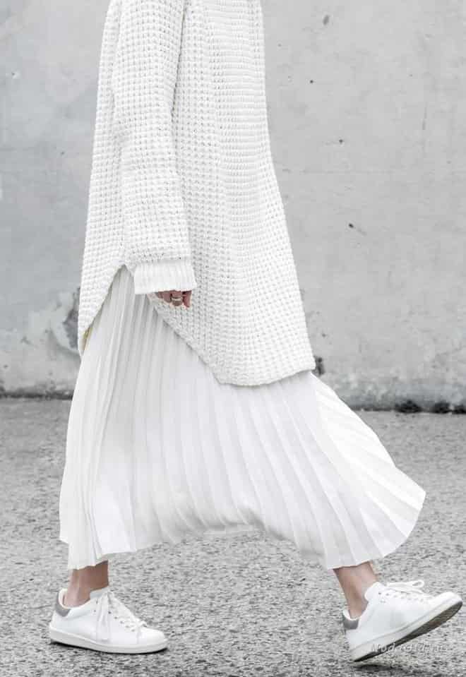 Белая юбка — залог успеха: 5 сногсшибательных образов на любой вкус