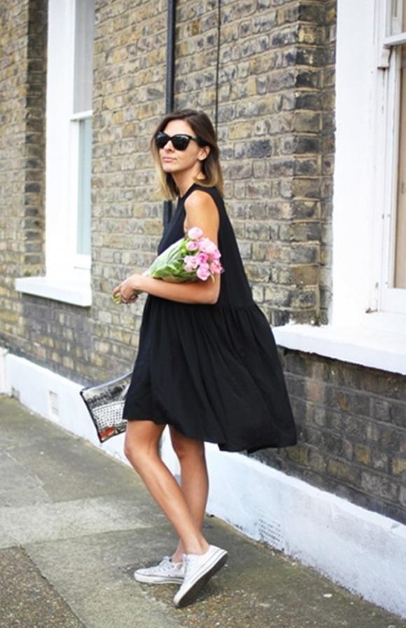 15 примеров того, что черное платье летом носить можно и даже нужно