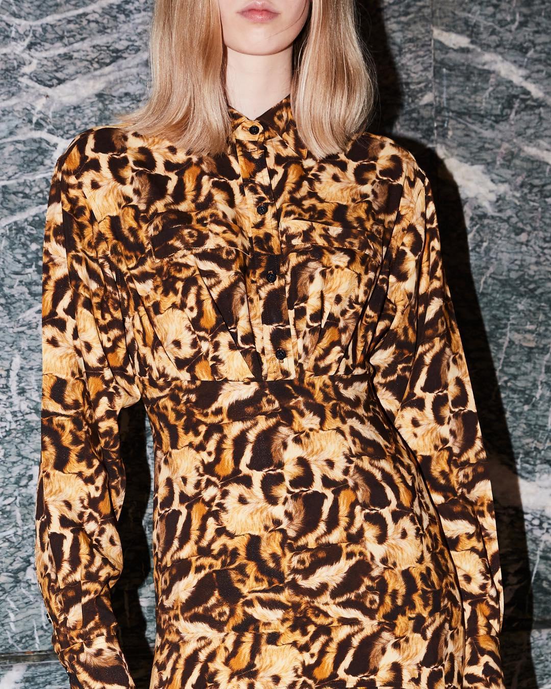 Виктория Бекхэм возвращает моду на леопард. Не поверите, но выглядит это очень стильно!